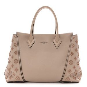 W Tote Veau Cachemire Calfskin PM Galet Beige